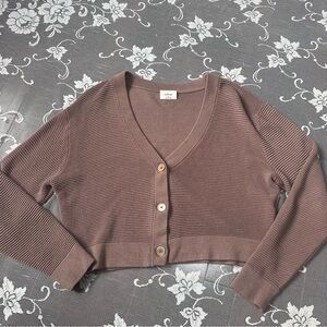 Aritzia Wilfred Light Cropped Cardigan in Dusty Mauve Sz Medium